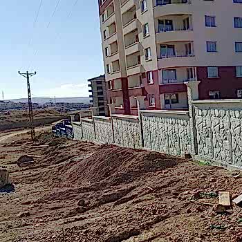 İstinad ve Çevre Duvarları