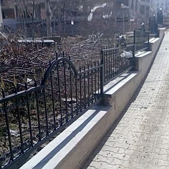 İstinad ve Çevre Duvarları