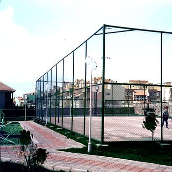 Spor Sahaları ve Oyun Alanları